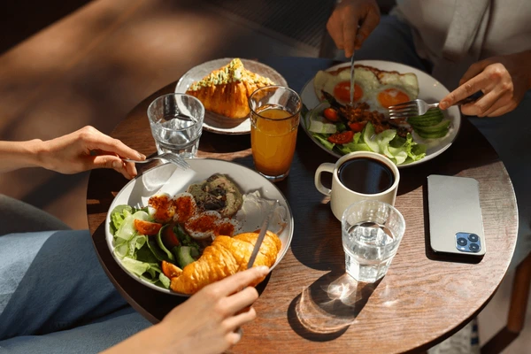 Cafe & Food Zone